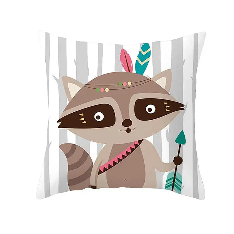 Verspielter Kissenbezug im Boho-Stil für Kinder, mit liebevollen Motiven in 45x45 cm – erhältlich in fünf kindgerechten Designs aus weichem, pflegeleichtem Stoff.